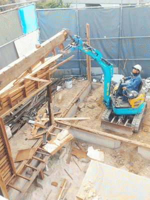 広木造2階建家屋解体
