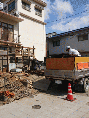 清水ヶ丘木造家屋解体