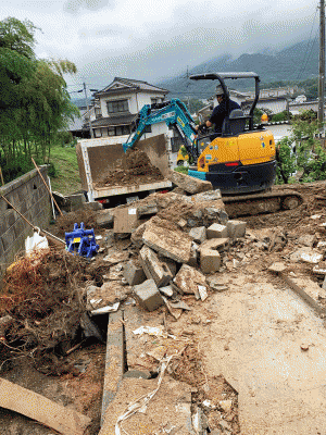 安浦家屋解体工事