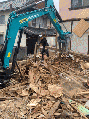 呉市仁方木造解体