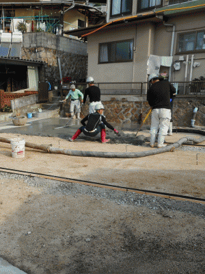 西川原石木造家屋解体